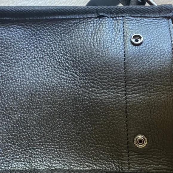 Botkier New York BEDFORD BITE Size 23F2827-ALBLK Black Leather Satchel NWT $288 - Picture 3 of 14